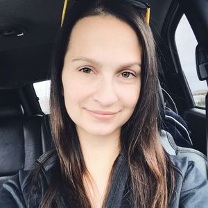 Meet your Posher, Courtney